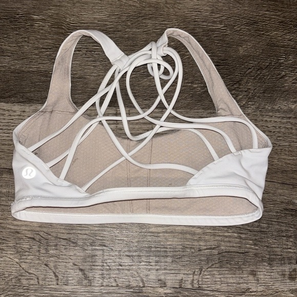 Lululemon White Strappy Women's Bra size 2 - Picture 3 of 4